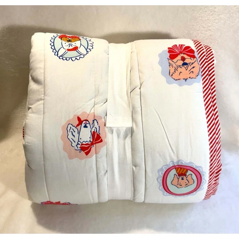 Pillowfort™ Full/Queen Patisserie Pet Shoppe Kids Quilt Set Cute Bedding